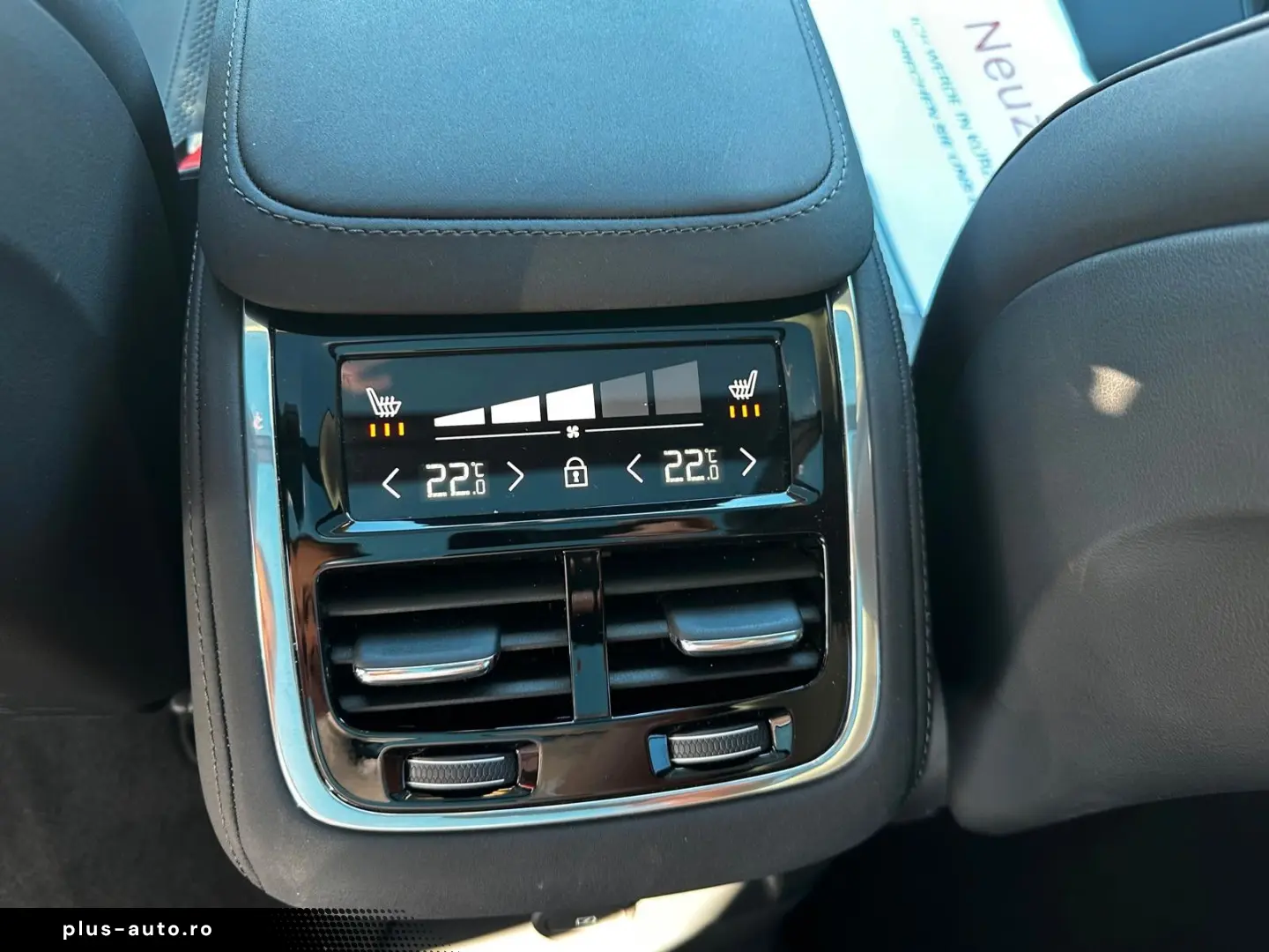 VOLVO XC90 T8 PlusDark FaceLift7-Sitzer Pano360