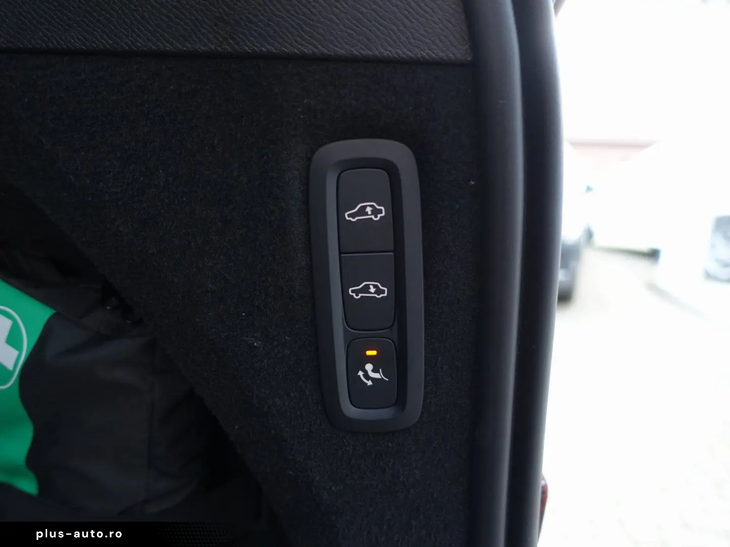 VOLVO XC90 Ultra Dark T8 AWD Plug-in 360 FourC Massage