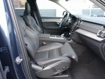 VOLVO XC90 Ultra Dark T8 AWD  PANO HUD FOUR-C B&W