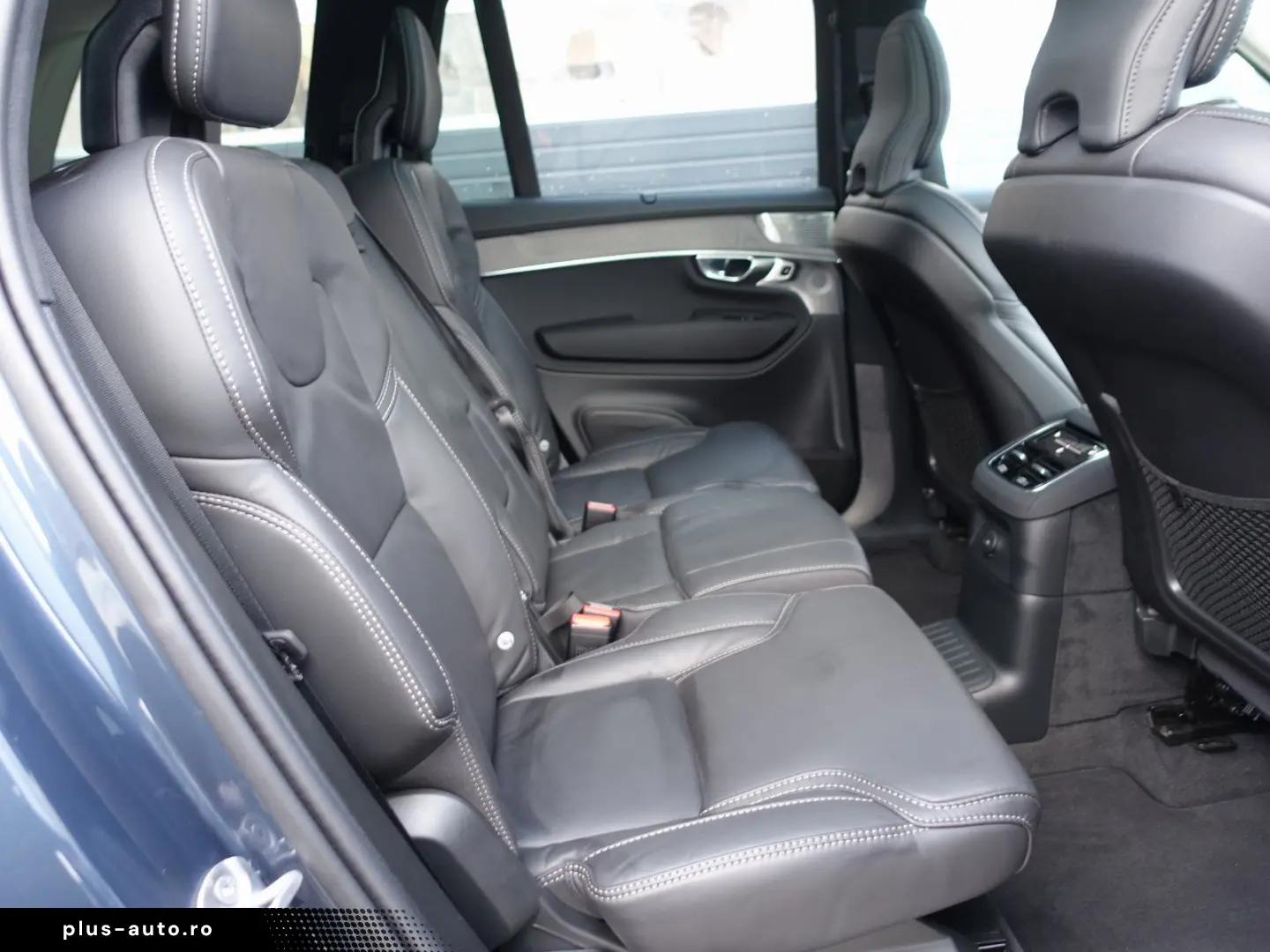 VOLVO XC90 Ultra Dark T8 AWD  PANO HUD FOUR-C B&W