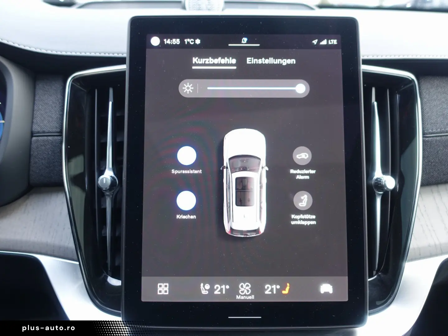 VOLVO XC90 Ultra Dark T8 AWD  PANO HUD FOUR-C B&W