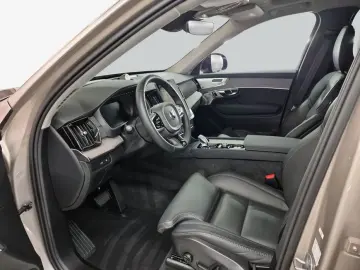 VOLVO XC90 T8 AWD Plug-in Hybrid Plus Dark Pano HuD