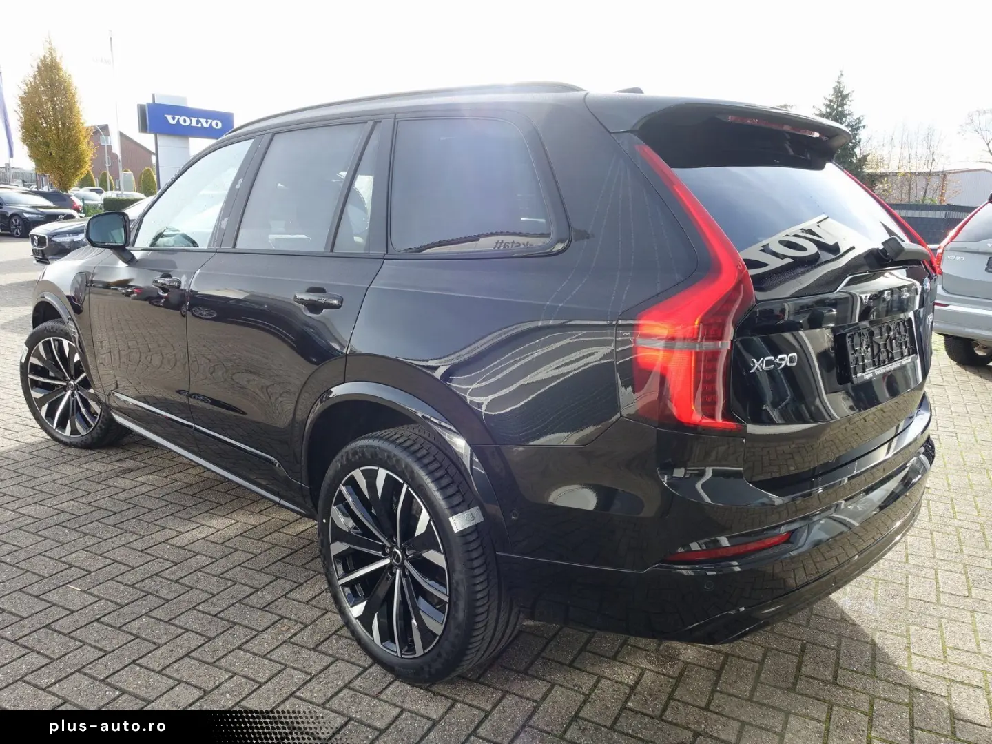 VOLVO XC90 Plus Dark T8 AWD Plug-in  360  FourC Pano