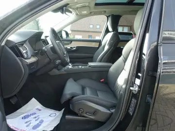 VOLVO XC90 Plus Dark T8 AWD Plug-in  360  FourC Pano
