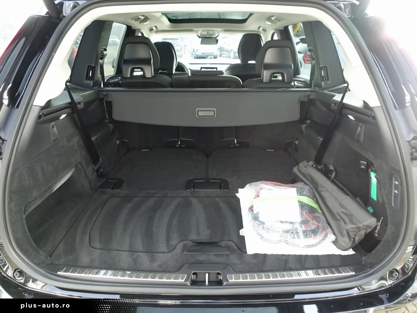 VOLVO XC90 Plus Dark T8 AWD Plug-in  360  FourC Pano