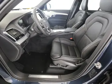 VOLVO XC90 T8 Plus Bright LUFT AHK B&W PANO HAED UP