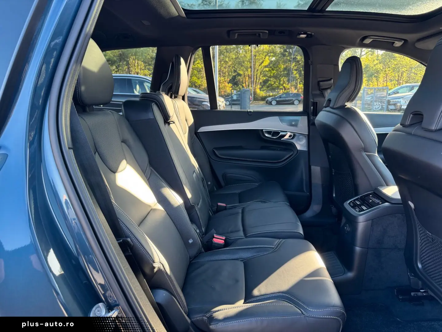 VOLVO XC90 T8 Plus Bright LUFT AHK B&W PANO HAED UP