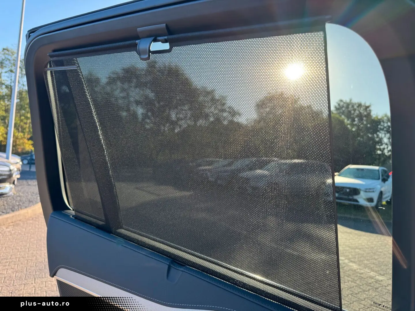 VOLVO XC90 T8 Plus Bright LUFT AHK B&W PANO HAED UP