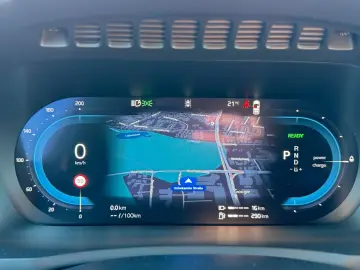 VOLVO XC90 T8 Plus Bright LUFT AHK B&W PANO HAED UP