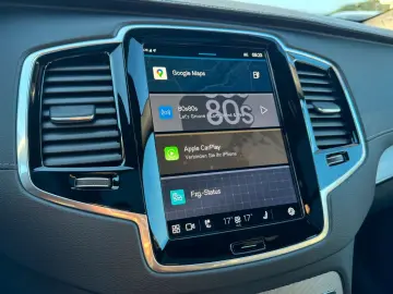 VOLVO XC90 T8 Plus Bright LUFT AHK B&W PANO HAED UP