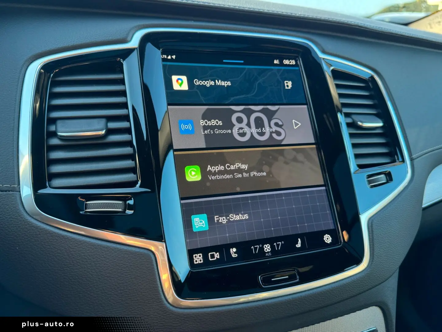 VOLVO XC90 T8 Plus Bright LUFT AHK B&W PANO HAED UP