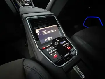 PORSCHE Panamera GTS SOURROUND VIEW PDCC PTVPLUS SOFORT