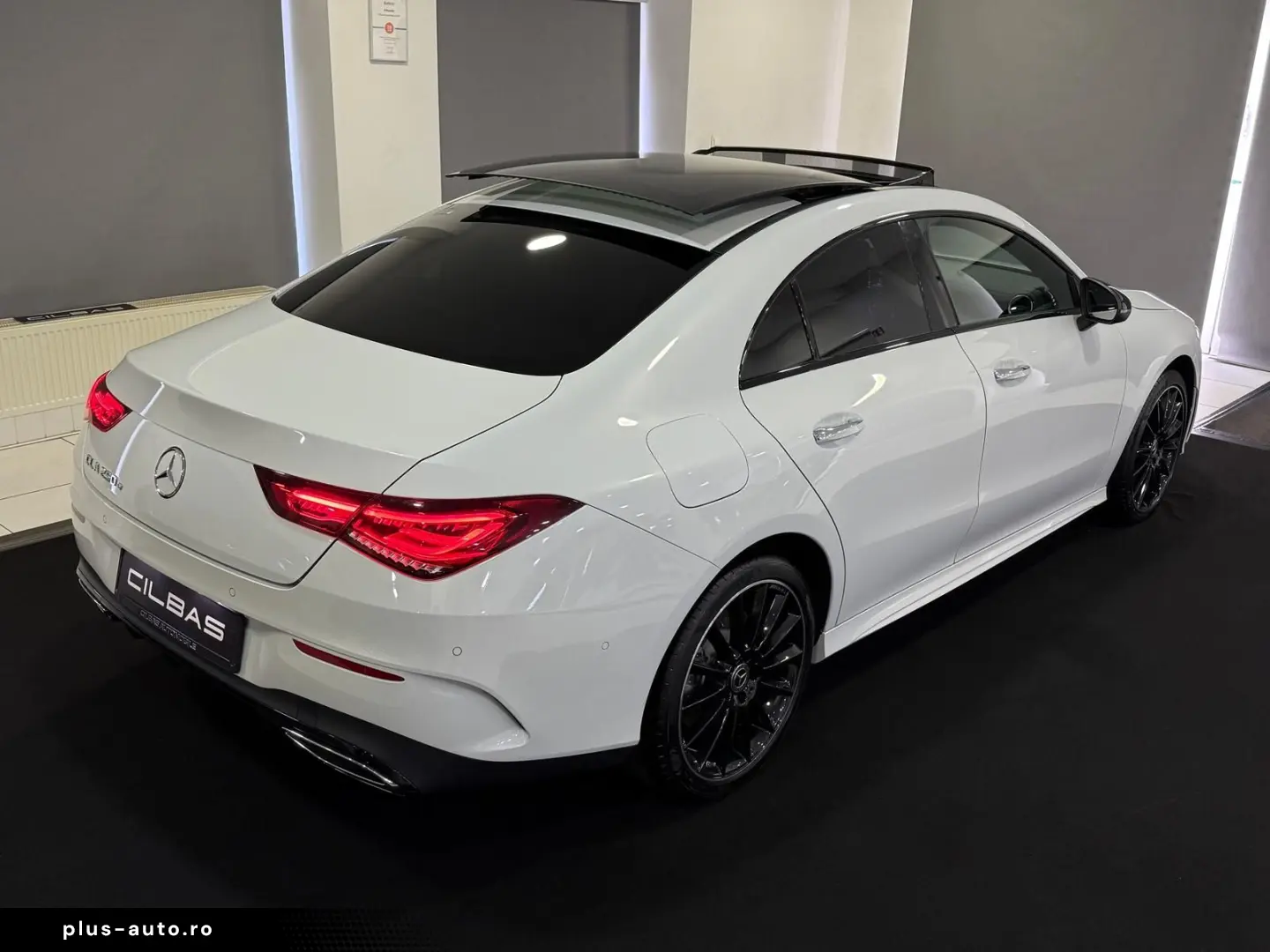 MERCEDES-BENZ CLA 250 e AMG-Line