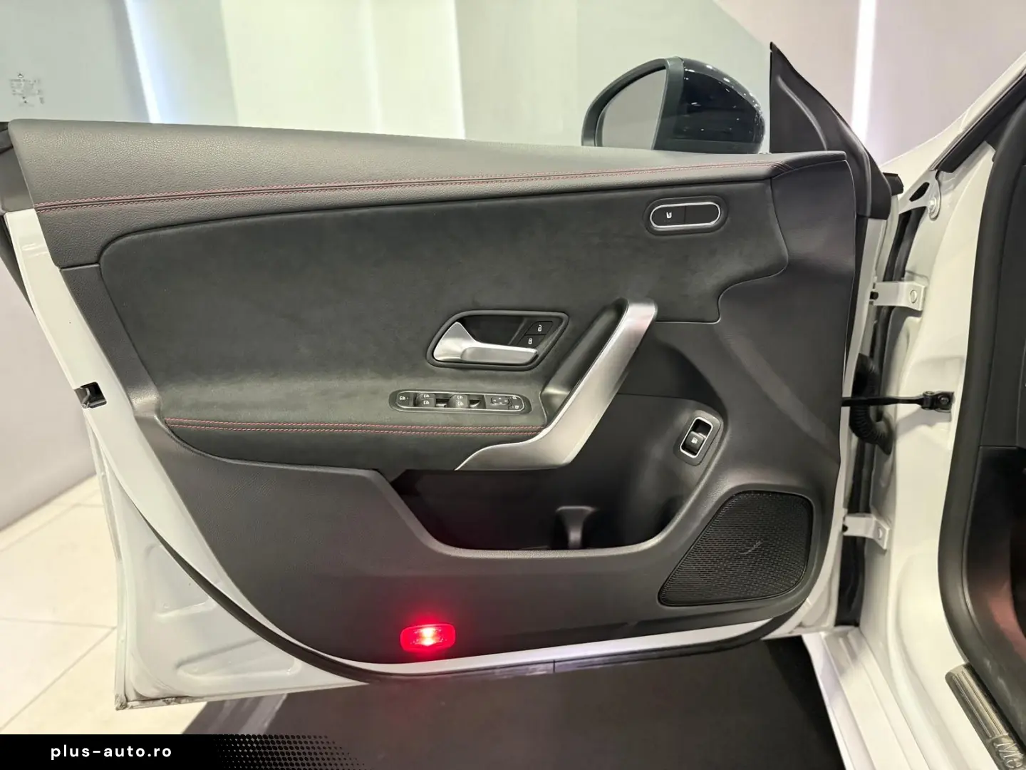 MERCEDES-BENZ CLA 250 e AMG-Line