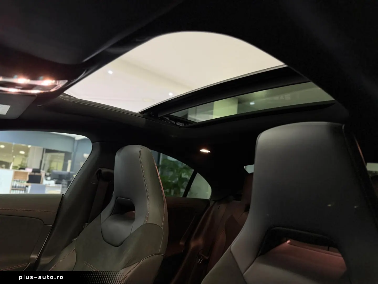 MERCEDES-BENZ CLA 250 e AMG-Line