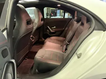 MERCEDES-BENZ CLA 250 e AMG-Line