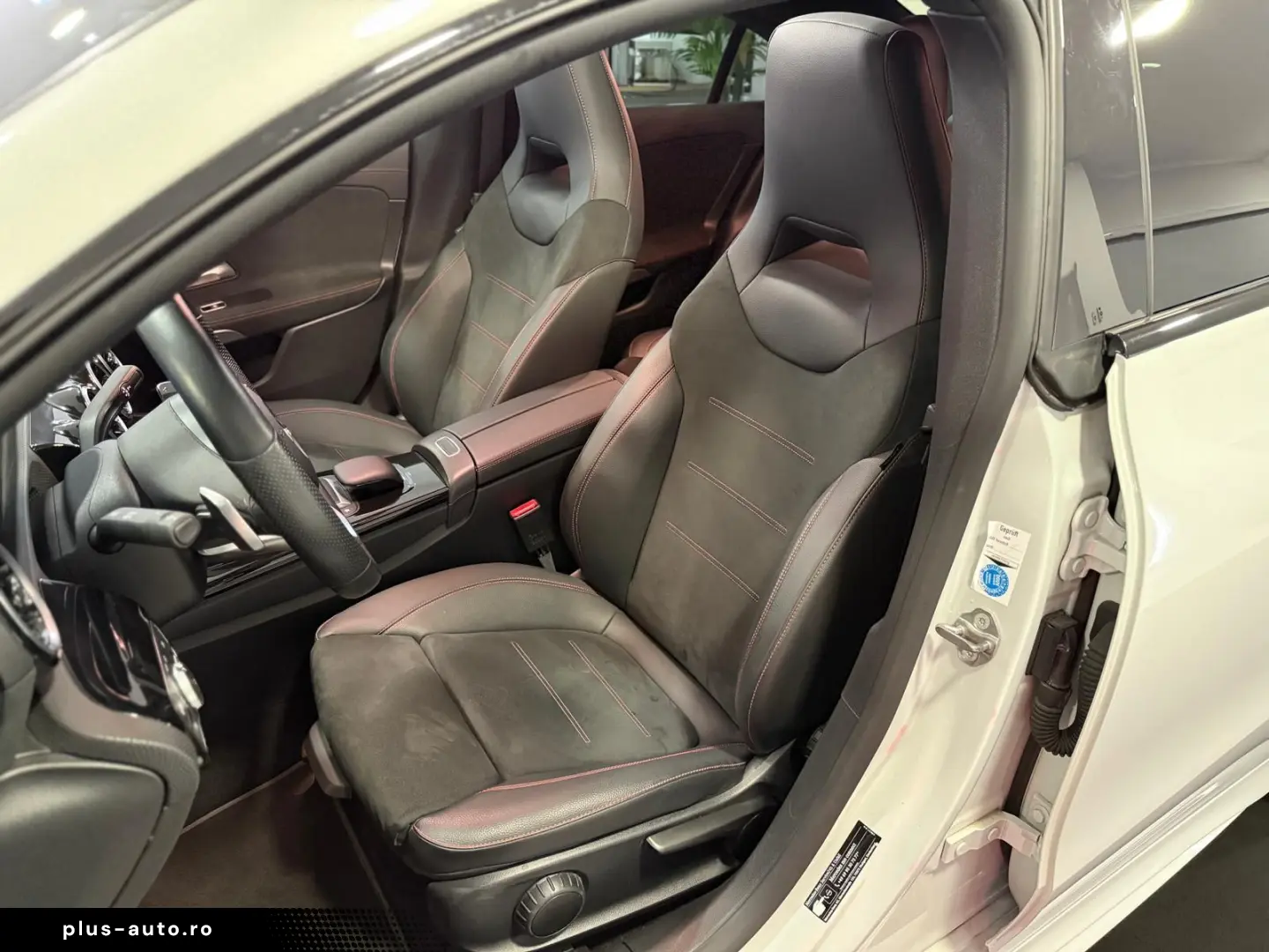 MERCEDES-BENZ CLA 250 e AMG-Line