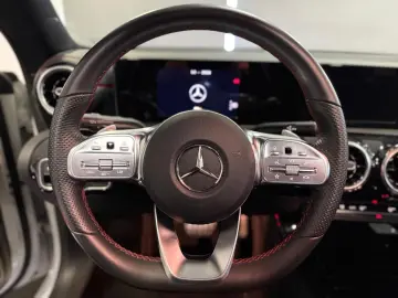 MERCEDES-BENZ CLA 250 e AMG-Line