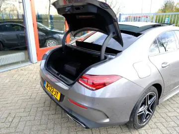 MERCEDES-BENZ CLA 250 e AMG