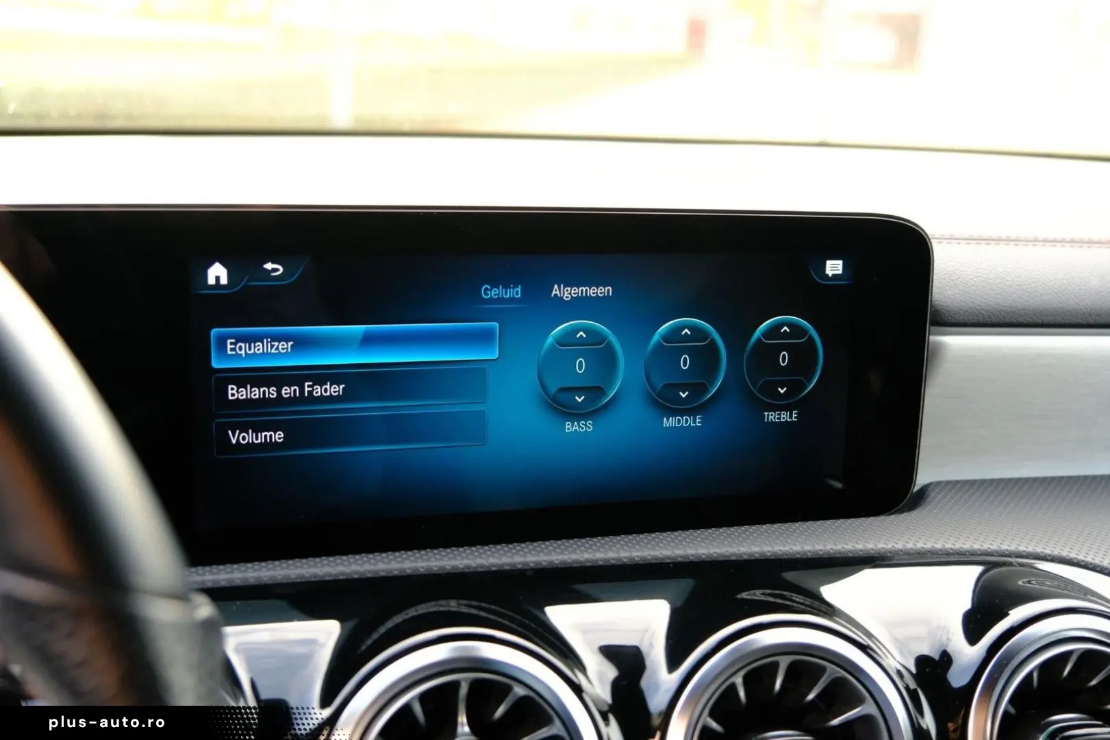 MERCEDES-BENZ CLA 250 e AMG