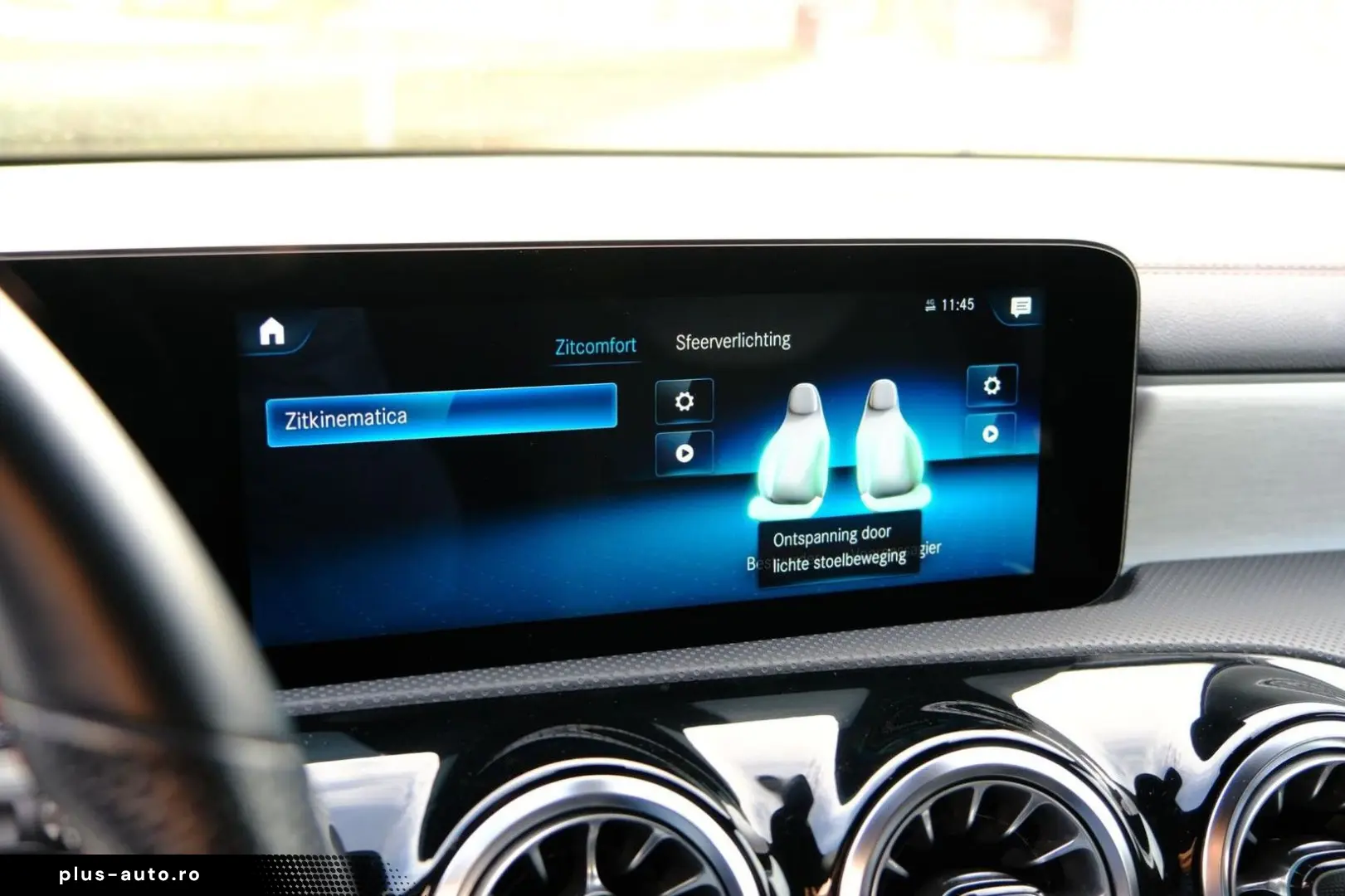 MERCEDES-BENZ CLA 250 e AMG