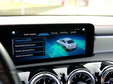 MERCEDES-BENZ CLA 250 e AMG