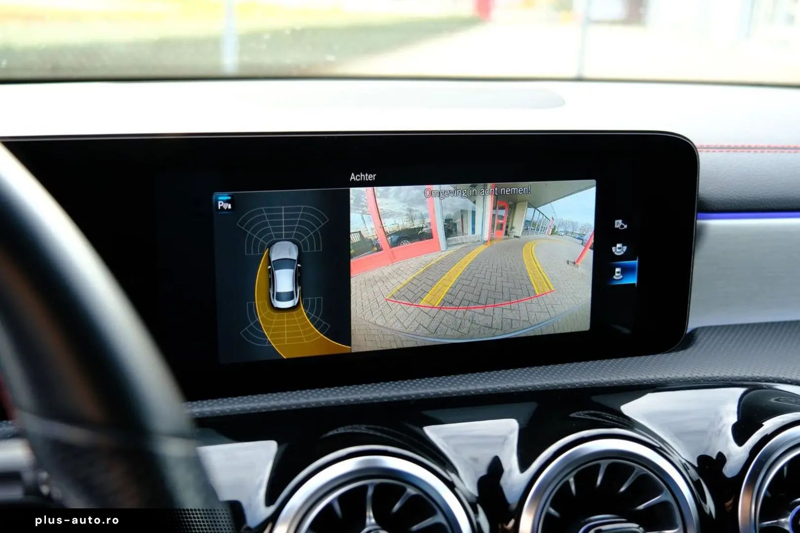 MERCEDES-BENZ CLA 250 e AMG