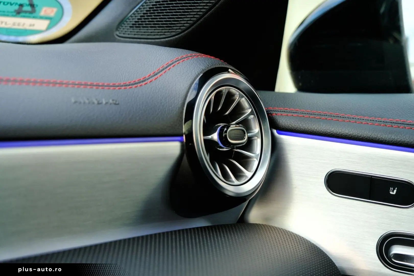 MERCEDES-BENZ CLA 250 e AMG