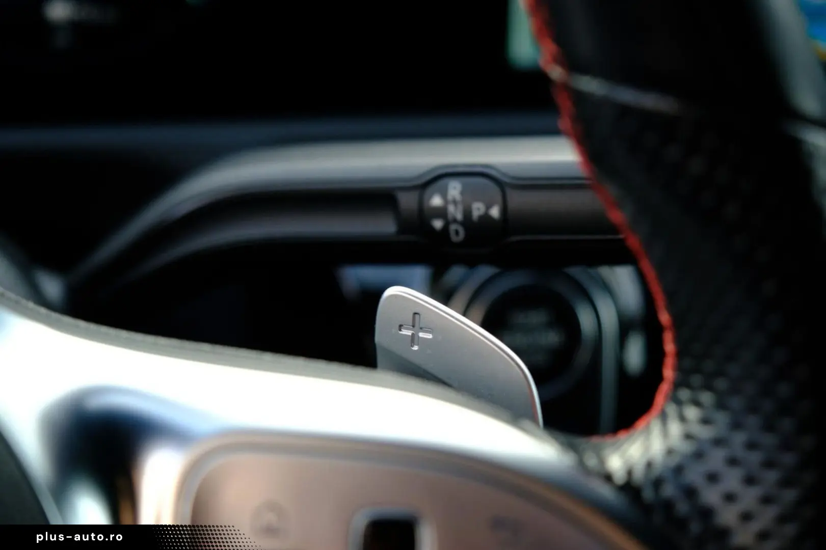 MERCEDES-BENZ CLA 250 e AMG