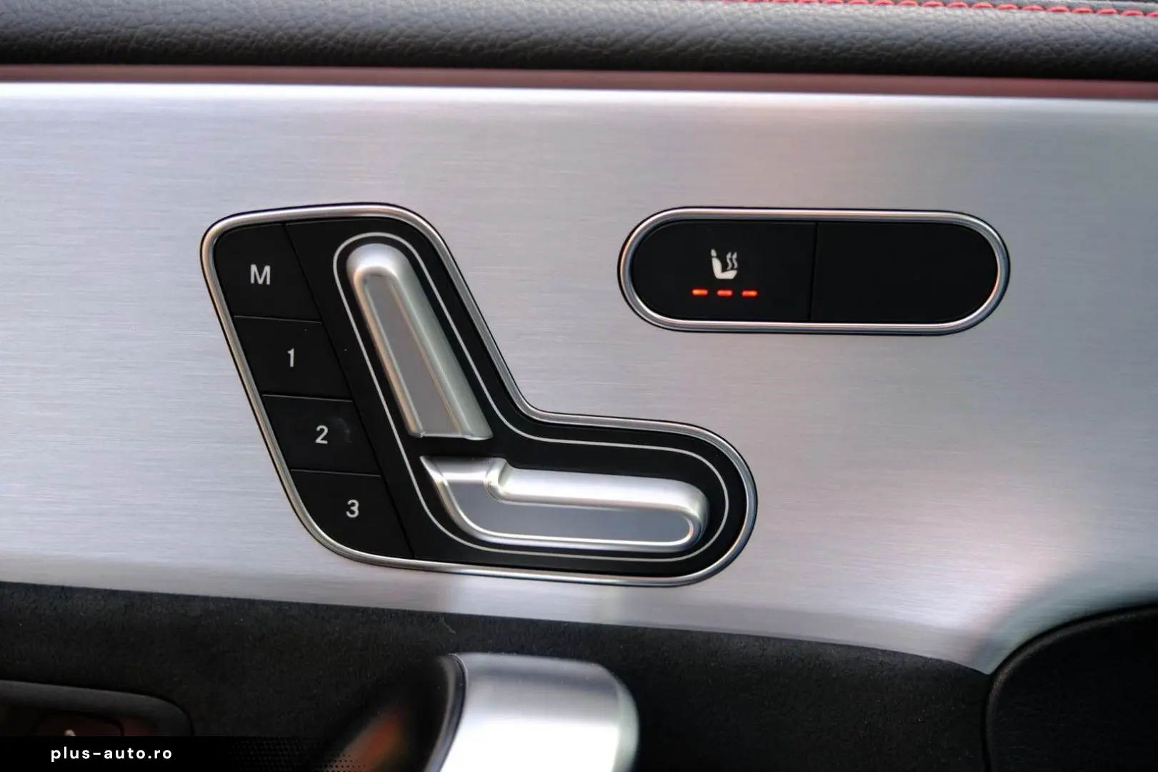 MERCEDES-BENZ CLA 250 e AMG