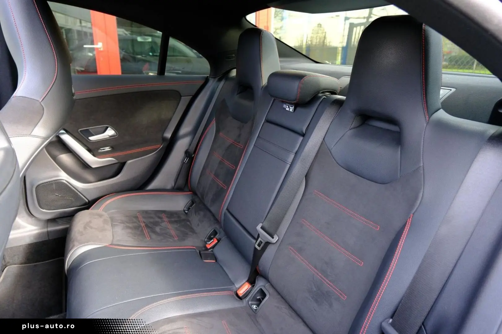 MERCEDES-BENZ CLA 250 e AMG