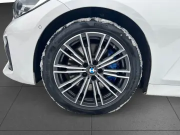 BMW 318i A M Sport LCProf. PDC Tempomat LED Sitzh.