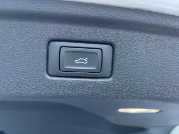 AUDI A5 Sportback 35 TDI Navi Assistenz-Paket Fahren