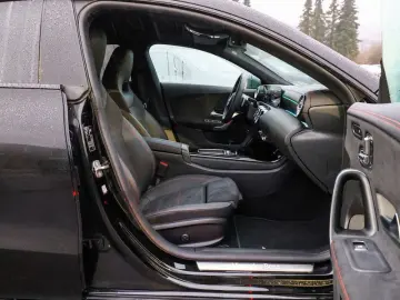 MERCEDES-BENZ CLA 250 4M Coupé AMG-Sport MLB Pano HU&hellip;