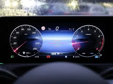 MERCEDES-BENZ CLA 250 4M Coupé AMG-Sport MLB Pano HU&hellip;