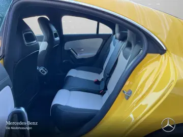 MERCEDES-BENZ CLA 250 e AMG Distr Mbeam Sitzkli 360  HUD