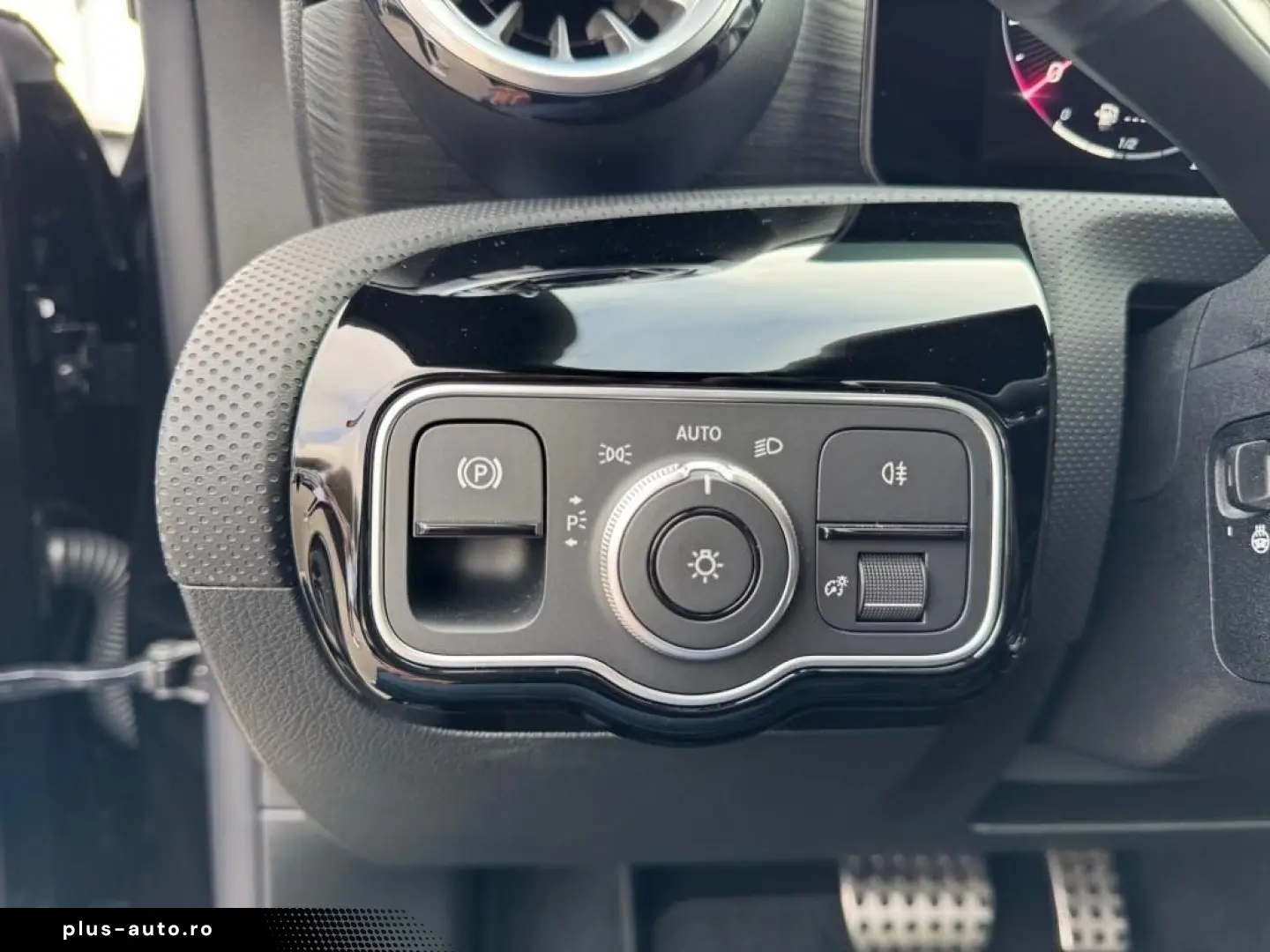 MERCEDES-BENZ CLA 250 e Edition-AMG Night AHK 19 Bur&hellip;