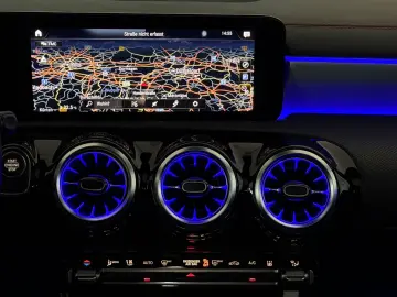 MERCEDES-BENZ CLA 250e COUPE 3x AMG PANO 360 NIGHT P&hellip;