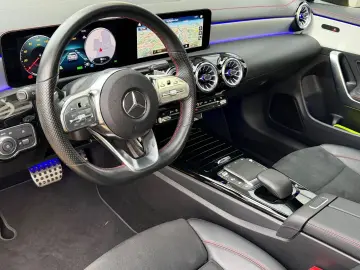 MERCEDES-BENZ CLA 250e COUPE 3x AMG PANO 360 NIGHT P&hellip;