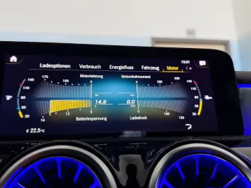 MERCEDES-BENZ CLA 250e COUPE 3x AMG PANO 360 NIGHT P&hellip;