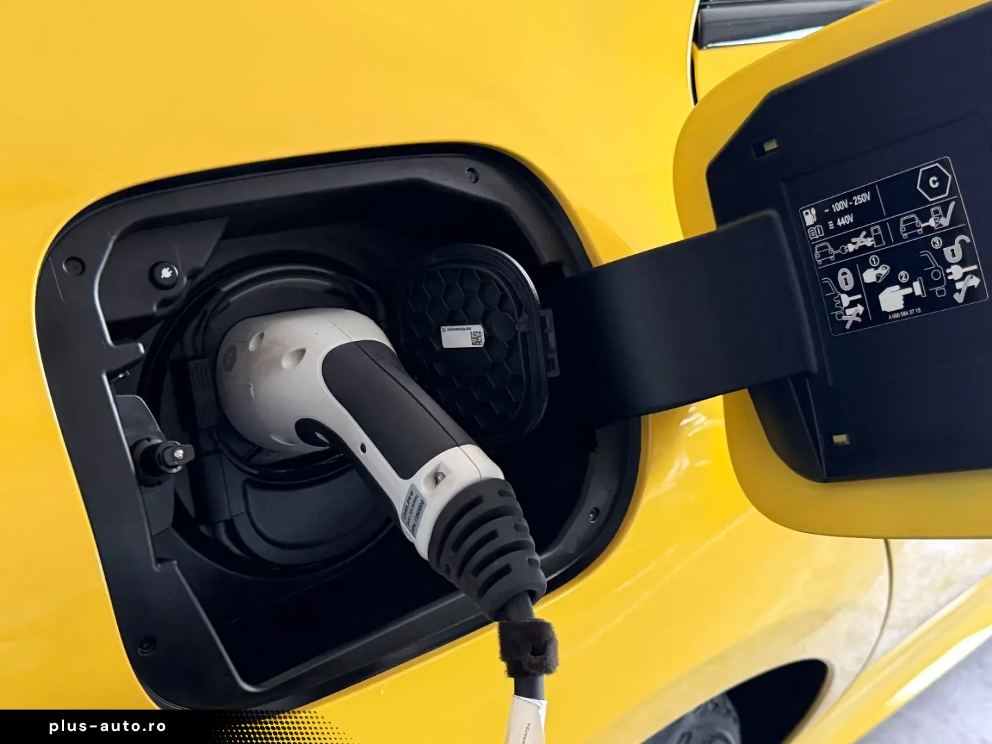 MERCEDES-BENZ CLA 250e COUPE 3x AMG PANO 360 NIGHT P&hellip;