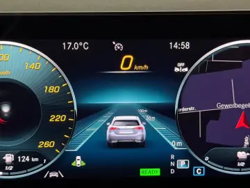 MERCEDES-BENZ CLA 250e COUPE 3x AMG PANO 360 NIGHT P&hellip;