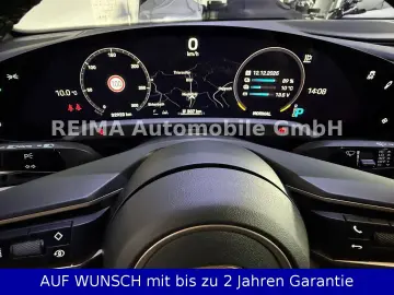 PORSCHE Taycan  Burmester  Pano  360 Kamera  LED