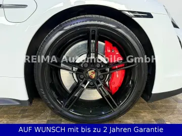 PORSCHE Taycan  Burmester  Pano  360 Kamera  LED