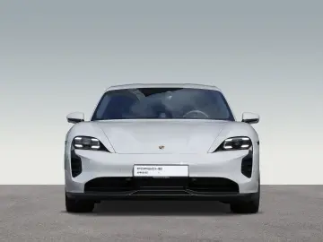 PORSCHE Taycan GTS Surround-View InnoDrive Sitzbelüftung