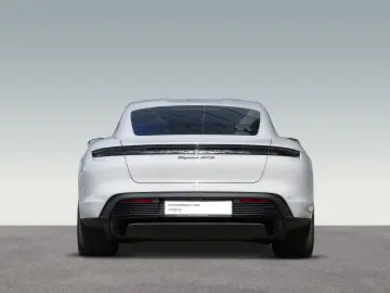 PORSCHE Taycan GTS Surround-View InnoDrive Sitzbelüftung