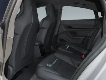 PORSCHE Taycan GTS Surround-View InnoDrive Sitzbelüftung