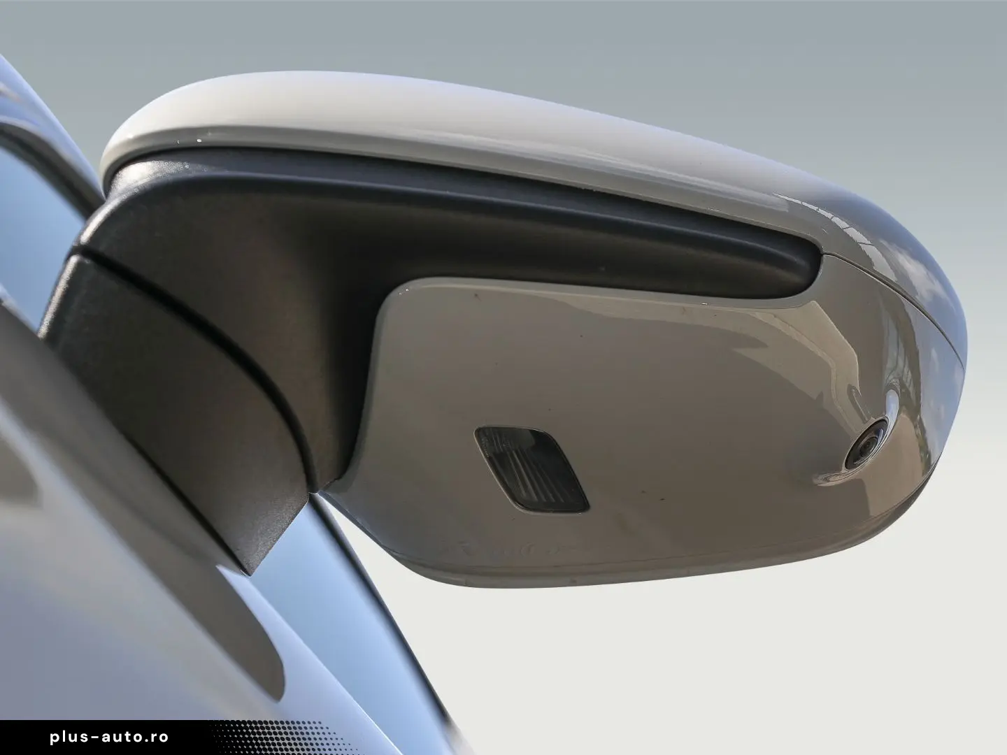 PORSCHE Taycan GTS Surround-View InnoDrive Sitzbelüftung