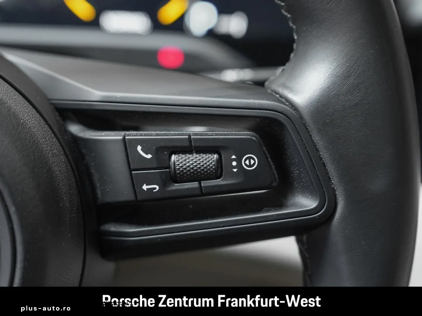 PORSCHE Taycan 4 Cross Turismo Frozenberry BOSE Panorama