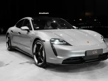 PORSCHE Taycan RWD Ambient VENT PANO 21